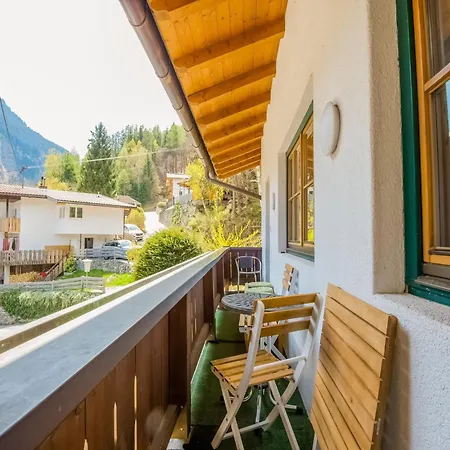 In With Balcony, Cleaning Included Daire *